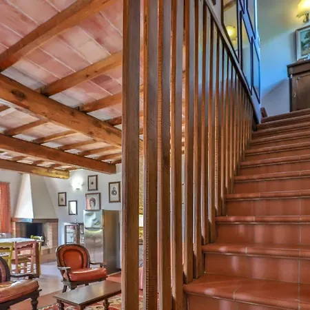 Tenuta Colombaio Bed & Breakfast 4*