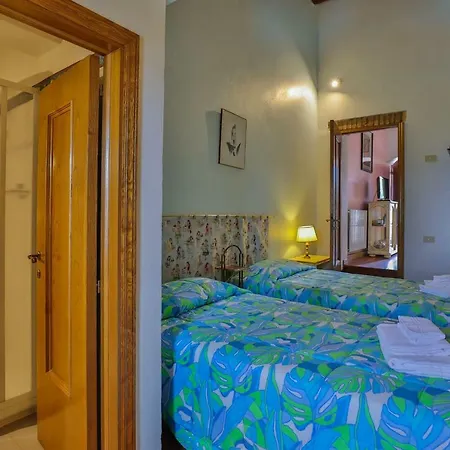 Tenuta Colombaio Bed & Breakfast Casole dʼElsa